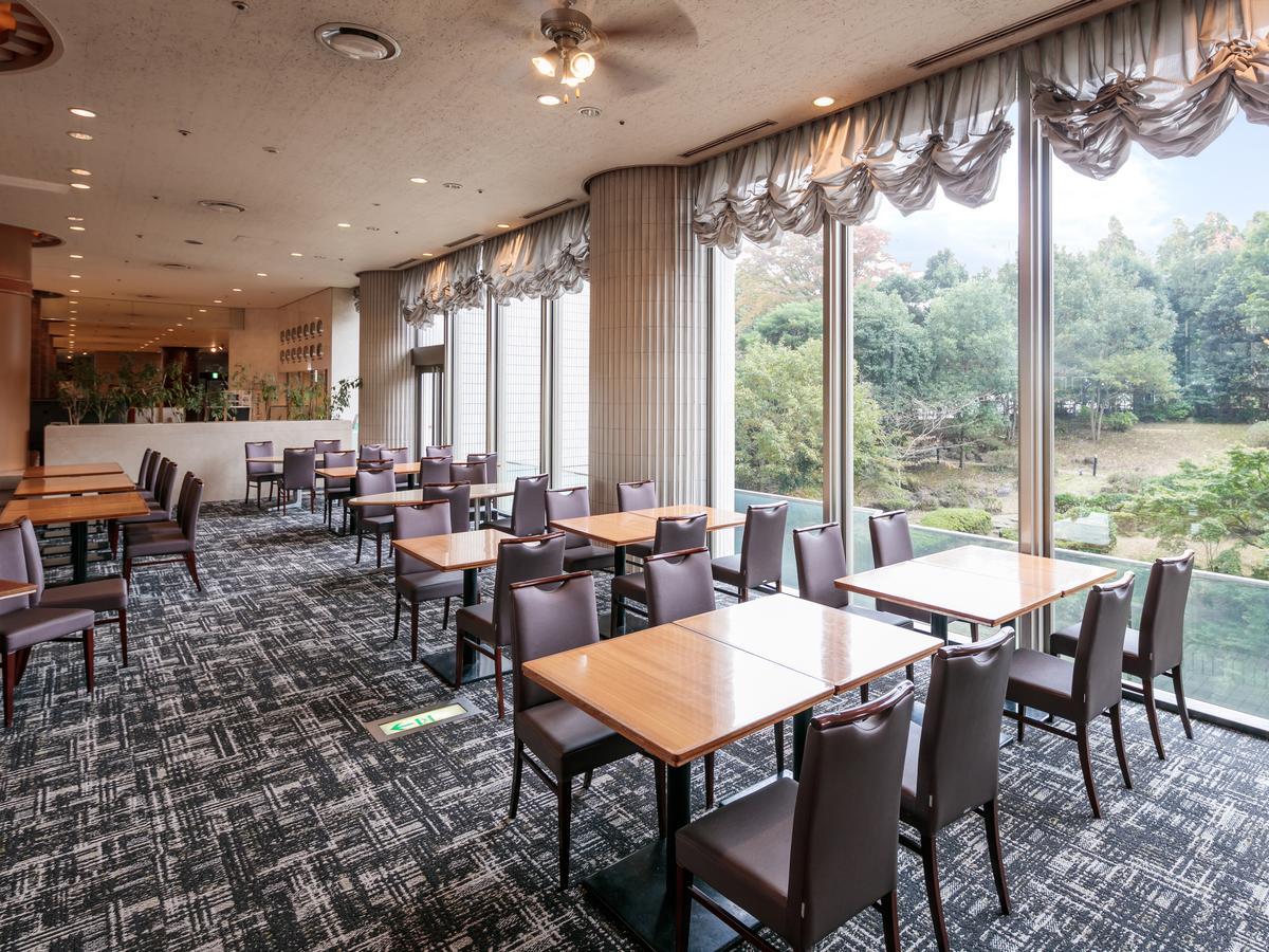 Hotel Mystays Premier Нарита Экстерьер фото