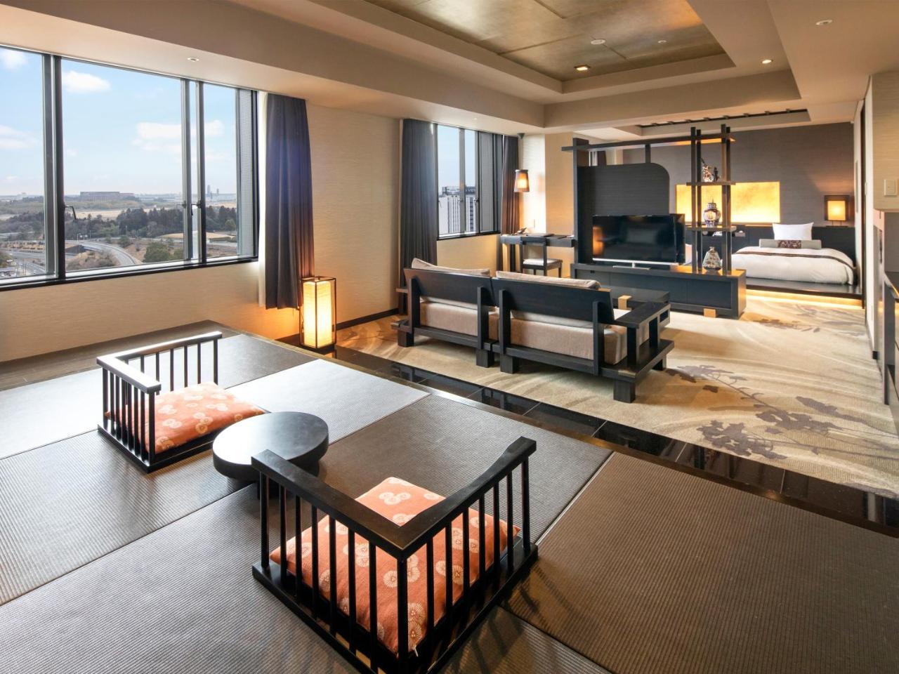 Hotel Mystays Premier Нарита Экстерьер фото